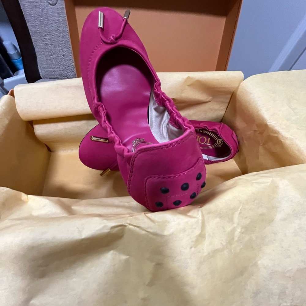 tod’s ballet flat shoes Brand new with box 35.5